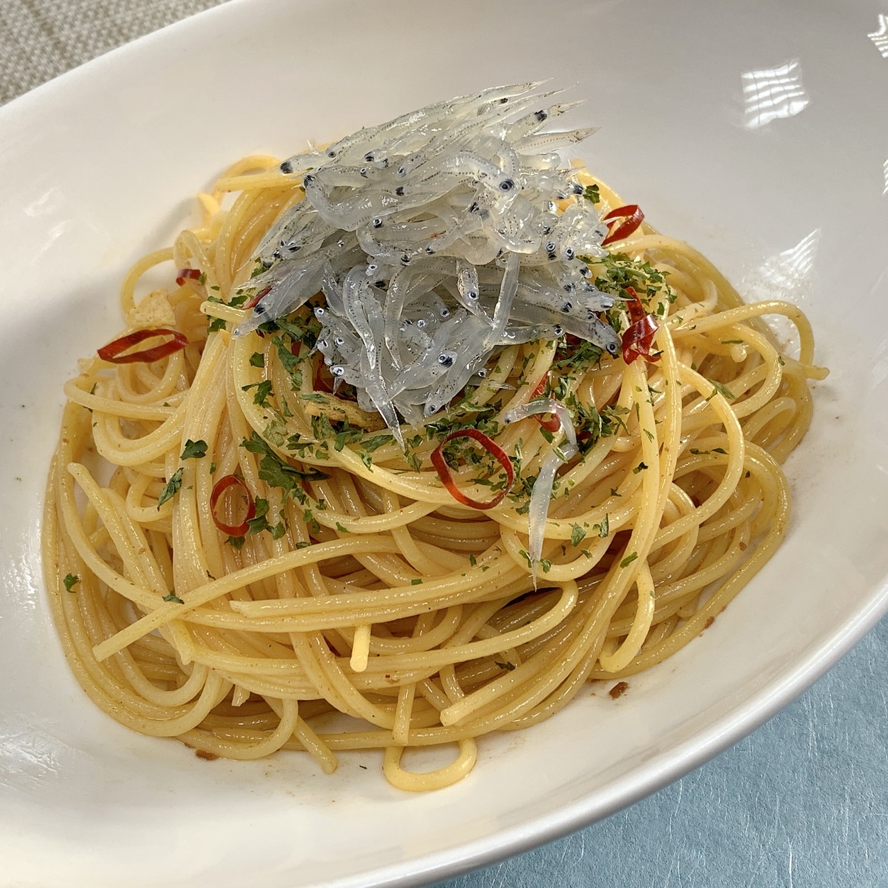 Shirasu Pasta